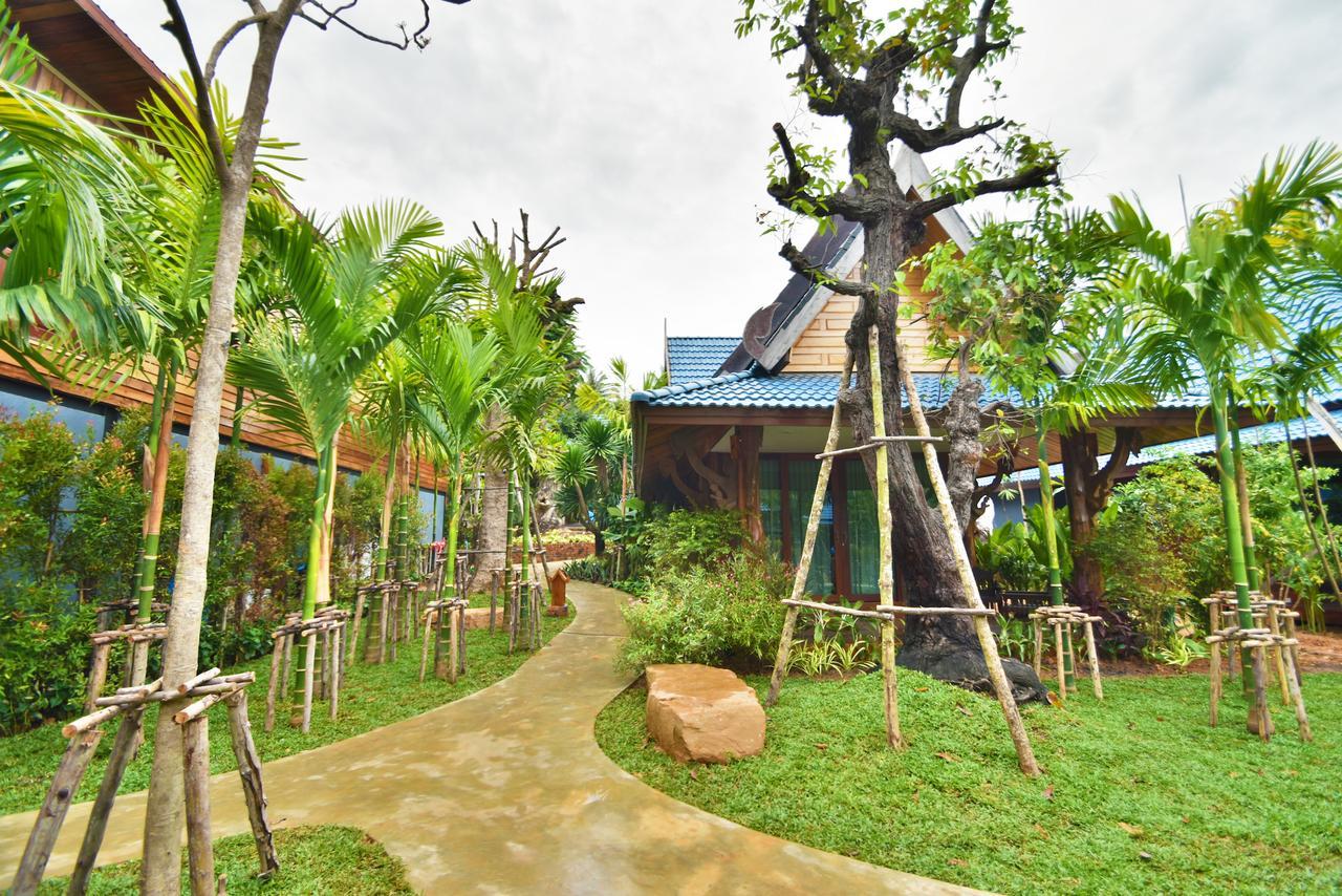 The Nine Thipthara Klongson Resort Баннонгтхале Экстерьер фото