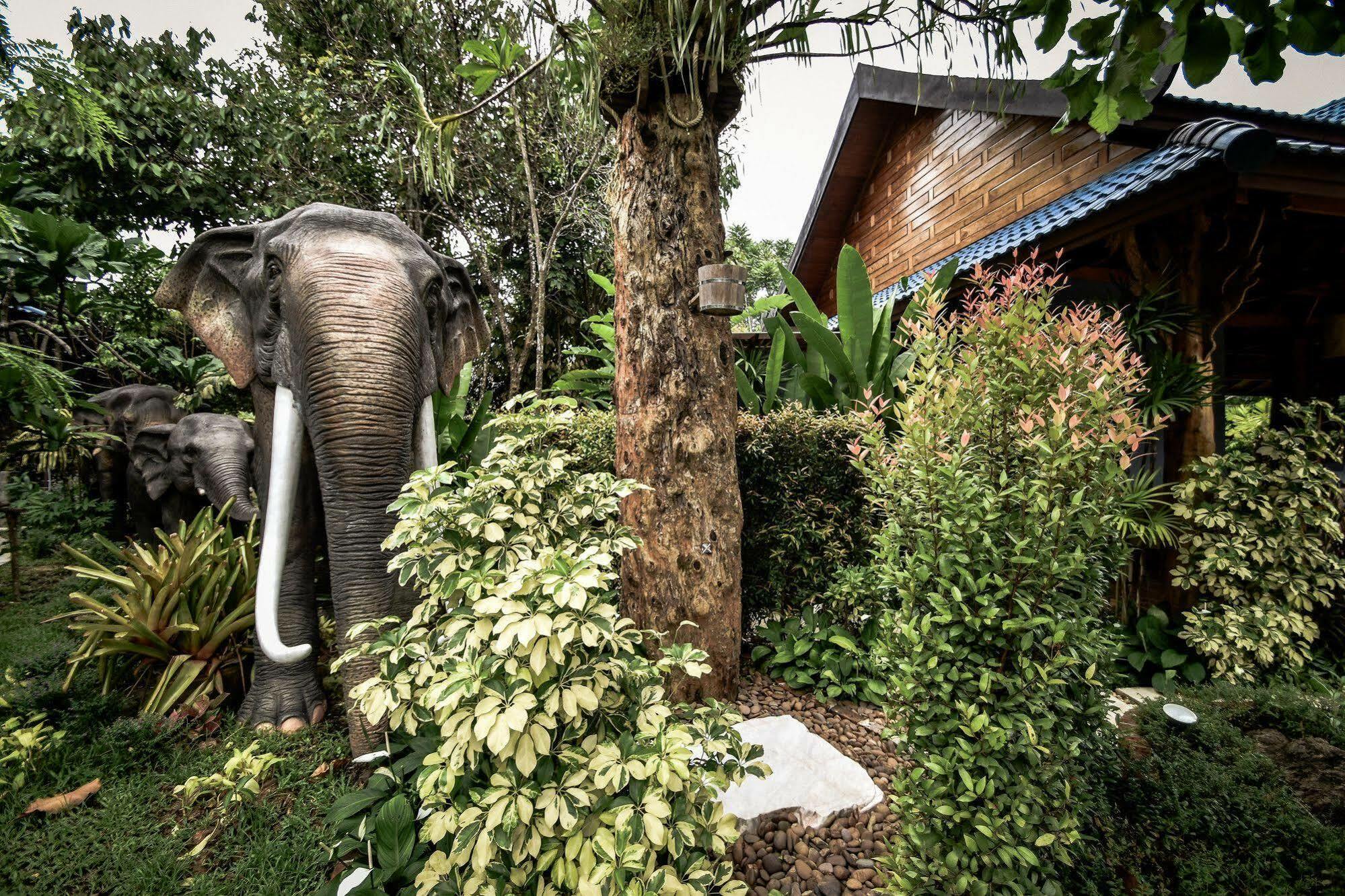 The Nine Thipthara Klongson Resort Баннонгтхале Экстерьер фото