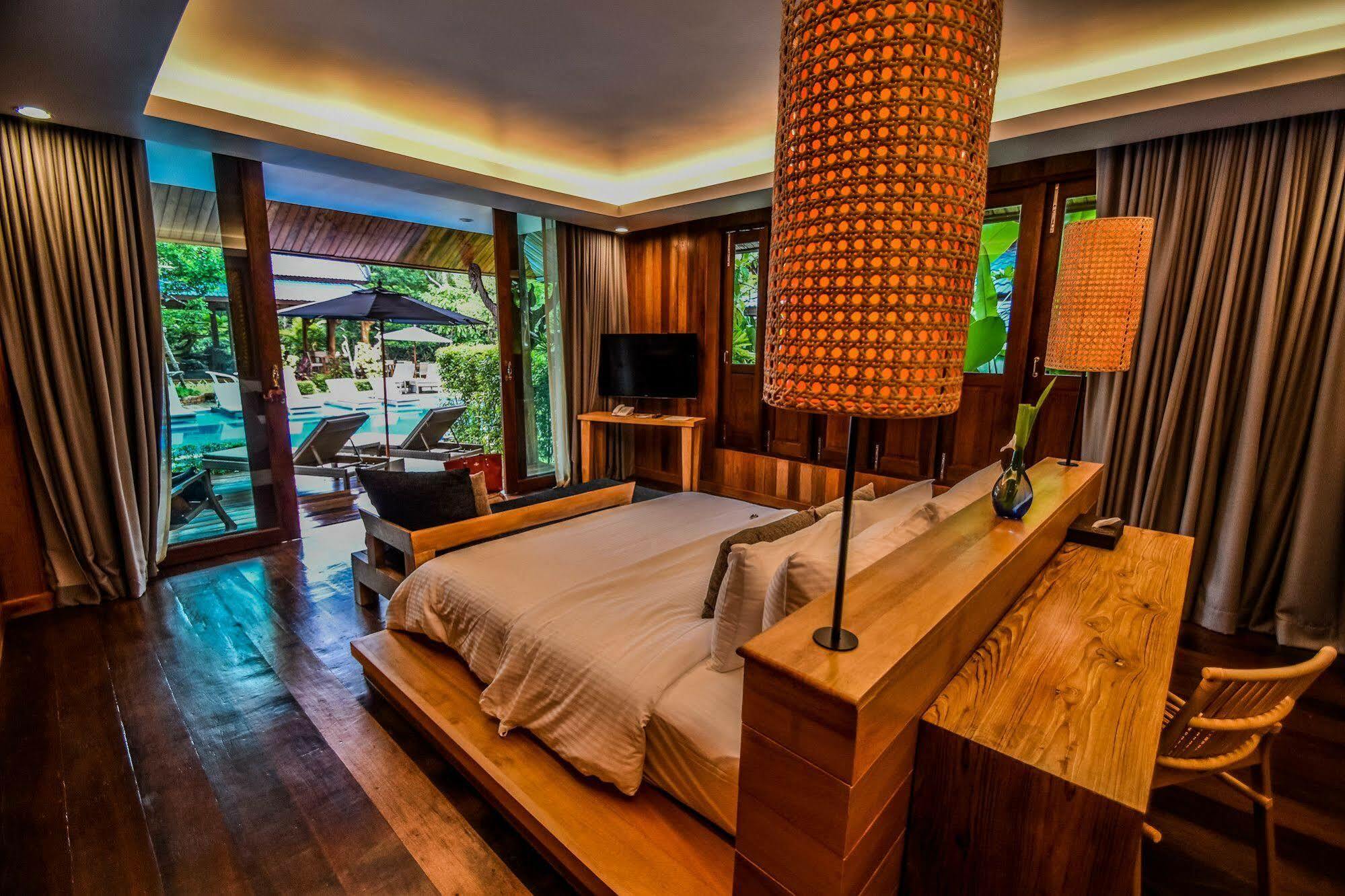 The Nine Thipthara Klongson Resort Баннонгтхале Экстерьер фото