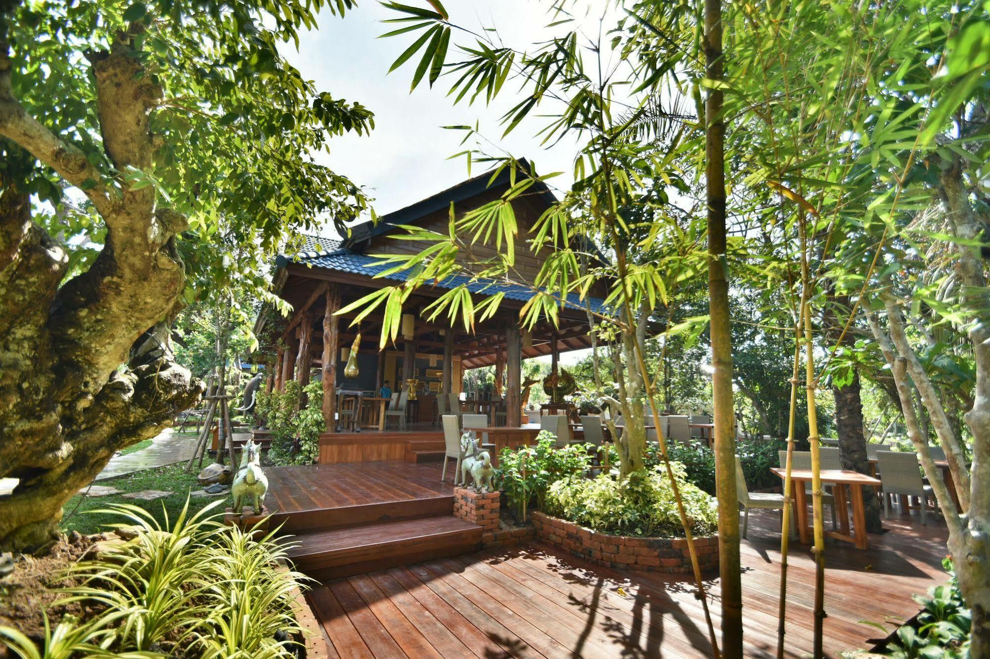 The Nine Thipthara Klongson Resort Баннонгтхале Экстерьер фото